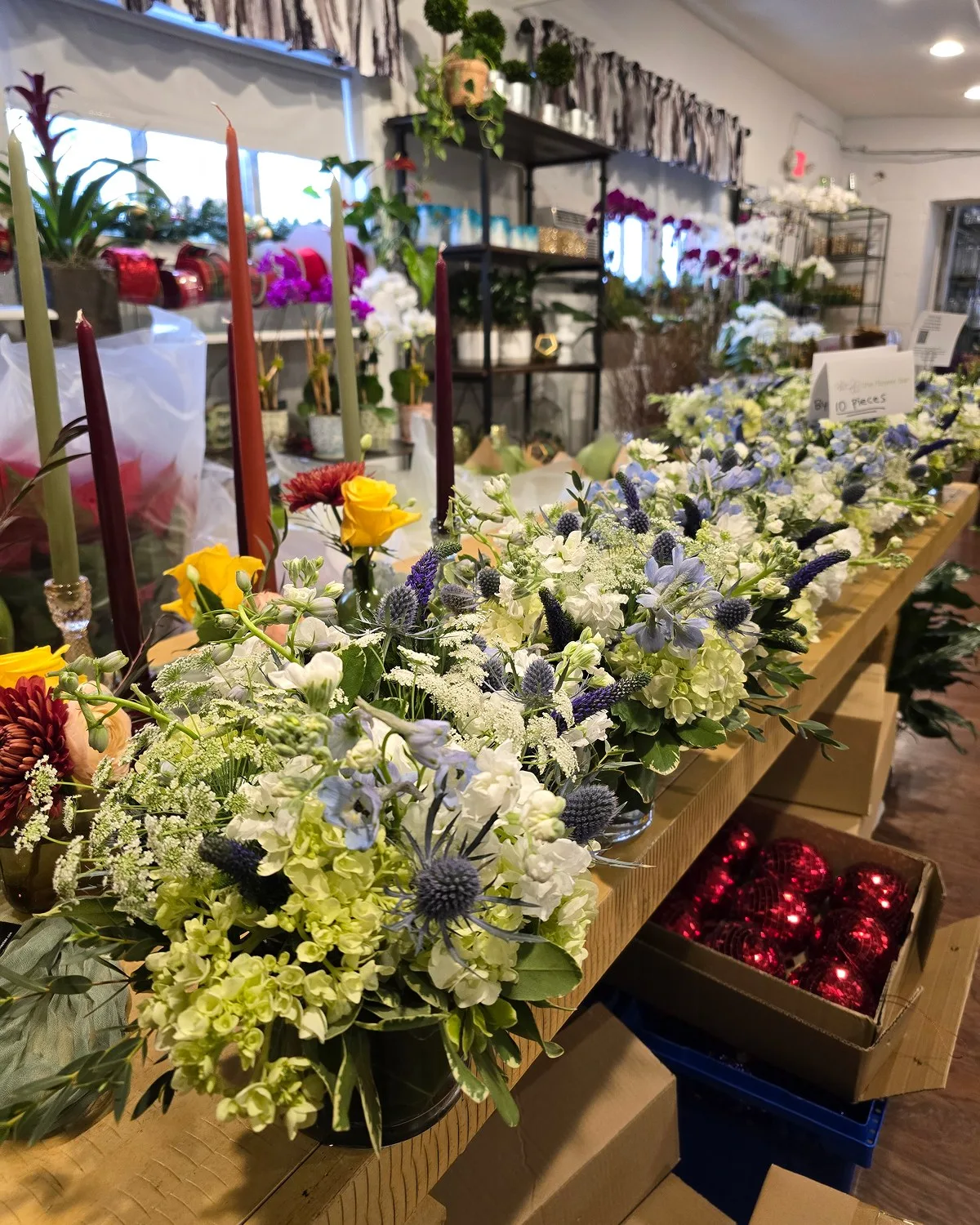 The Flower Bar, a detail